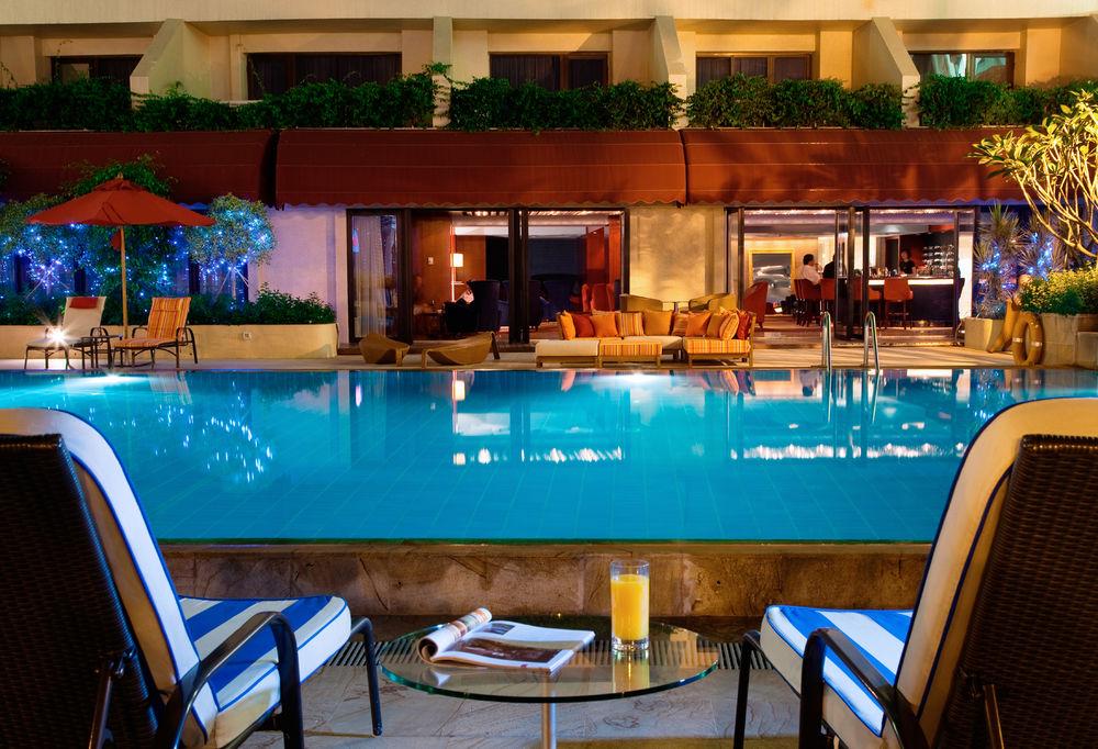 China Hotel Guangzhou - Subway Direct To Pazhou Exhibition Center, Free Shuttle During Canton Fair & Exhibitor Registration Counter Kültér fotó The pool at the Taj Bengal