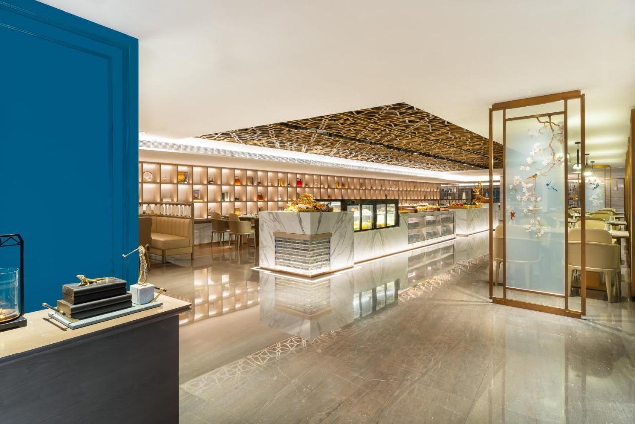 China Hotel Guangzhou - Subway Direct To Pazhou Exhibition Center, Free Shuttle During Canton Fair & Exhibitor Registration Counter Kültér fotó The lobby of the hotel